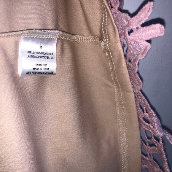 Romeo & Juliet Couture Double-V Lace Midi Dress - Picture 7 of 13